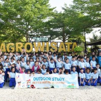 Kegiatan Outdoor Study Kelas 4 ke Agrowisata Tenayan Raya | SD METTA MAITREYA